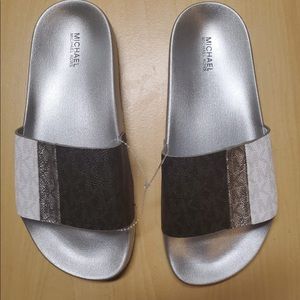 Michael Kors Slippers Size 7.